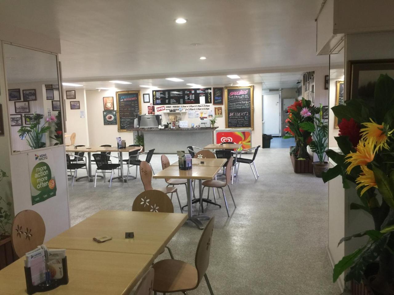 Granville Tavern And Motel 메리보로우 외부 사진
